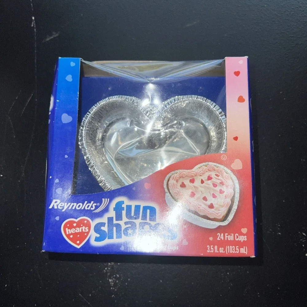2-Reynolds Fun Shapes 24ct Aluminum Foil Baking Cups 2006 Discontinued Heart Egg